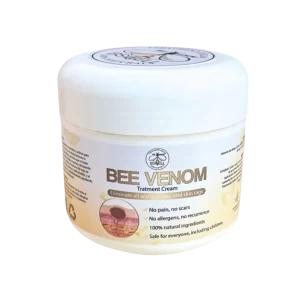 Envase de crema Bee Venom para eliminar verrugas y lunares con ingredientes naturales