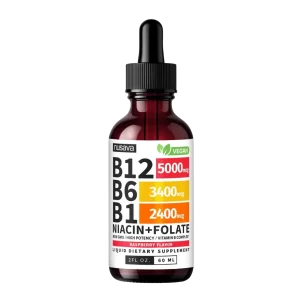 Frasco de suplemento líquido Vitamina B12 Complex Nusava vegano con vitaminas B12, B6, B1, niacina y folato